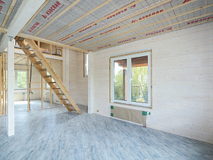 Внутренняя гармония: безупречная покраска брусового дома лазурью Renner в ДНП Деревенька от Лесобиржа-Спб