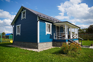 Кикино: перешлифовка и перекраска фасада системой Renner с ресурсом до 10 лет