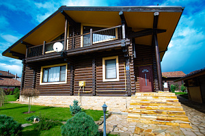 покраска сруба маслом