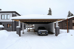 Не просто отделка, а инвестиция в качественный отдых: скошенный планкен из лиственницы и имитация бруса из кедра для зон с разной нагрузкой