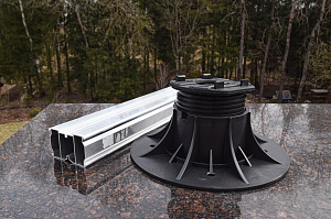 Инженерное совершенство: регулируемые опоры, алюминиевые лаги и термоясень для вашей кровли