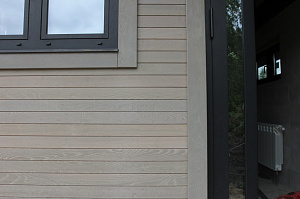 Масштабная реконструкция загородного дома: термоясень, фахверк с историей и идеальная геометрия каждого элемента