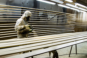 Покраска планкена из сосны