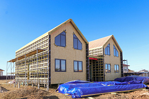 Медовая поляна: Воплощение мечты о коттеджном поселке Barnhouse