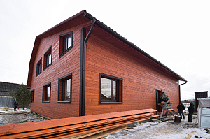 монтаж планкена на фасад