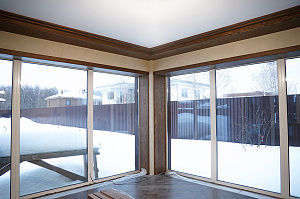 Фальшбалки из МДФ шпон дуба: Мастерство и Стиль для загородного дома в Михайловской горке