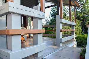 Финская надежность и русское брусовое зодчество: реставрация дома в Никольском краской Tikkurila Vinha