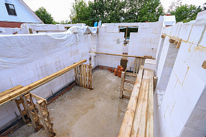 Идеальный фундамент для будущего дома в Рощинских дачах: реконструкция от Лесобиржа-Спб