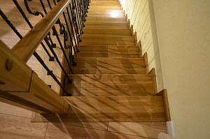 лак для лестниц