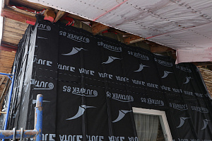 Бревенчатый дом больше не нуждается в ремонте каждые 5 лет: как вентилируемый фасад и цоколь White Hills решили проблему навсегда