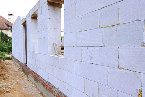 Идеальный фундамент для будущего дома в Рощинских дачах: реконструкция от Лесобиржа-Спб