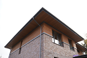 Миллиметры решают: выравнивание, подсистема, скрытый крепёж — идеальный фасад