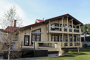 отделка фасада частного дома