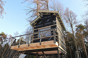 Уникальные всесезонные домики на дереве в LESO Парке