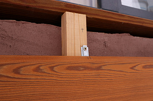 Не просто дом, а заявление: сочетание природного дерева и холодного мрамора в проекте, который выделит вас среди соседей