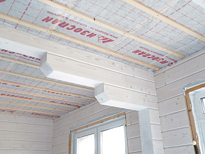 Внутренняя гармония: безупречная покраска брусового дома лазурью Renner в ДНП Деревенька от Лесобиржа-Спб