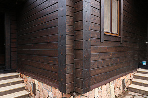 Преображение бани и террасы: защита и эстетика на реке Кобона