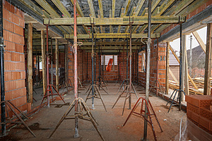 Надежный фундамент 