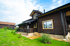 бревенчатый дом