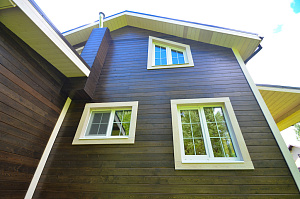 дом из лиственничного планкена