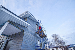 отделка крашеным планкеном