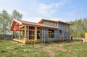 Дом обшитый сайдингом