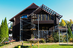 Отделка фасада частного дома