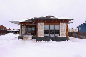 Не просто дом, а заявление: сочетание природного дерева и холодного мрамора в проекте, который выделит вас среди соседей