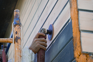 Кикино: перешлифовка и перекраска фасада системой Renner с ресурсом до 10 лет