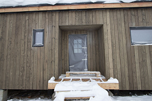 Не просто обшивка, а инженерное решение: монтаж планкена на обрешетку с вентзазором для идеального микроклимата и долгой службы