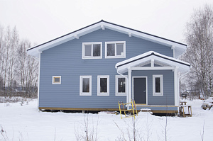 Дом обшитый сайдингом