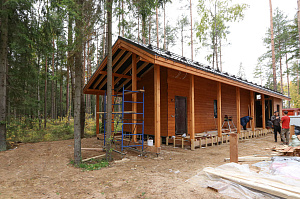 Элегантный банный комплекс с террасой 