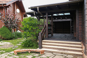 Преображение бани и террасы: защита и эстетика на реке Кобона