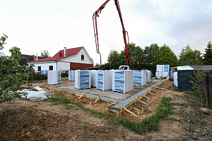 Идеальный фундамент для будущего дома в Рощинских дачах: реконструкция от Лесобиржа-Спб