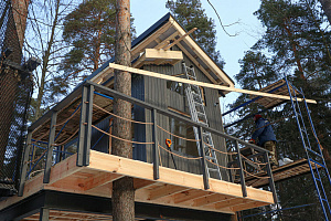 Уникальные всесезонные домики на дереве в LESO Парке
