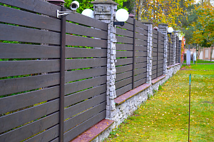 комбинированный забор