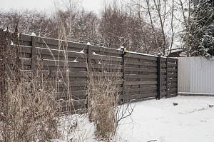 забор из планкена 4