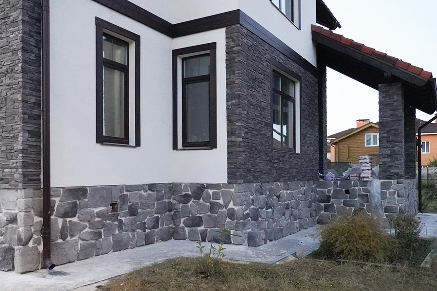 Вентилируемый фасад из кирпича: что это на самом деле и когда он уместен