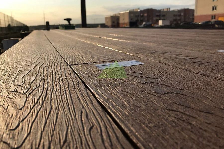 Обратите внимание как текстура доски повторяет натуральную древесину tekstura-dpk-panelej.jpg