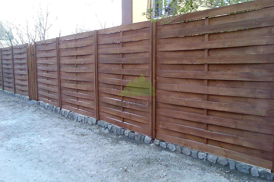 Деревянный забор с установкой под ключ в Московской области от производителя